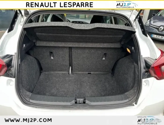 Nissan Micra (2)