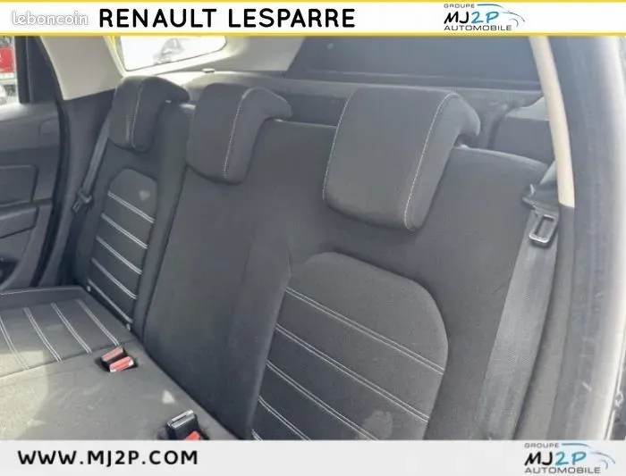 Dacia Duster (6)